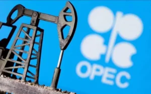 Восемь стран ОПЕК+ увеличат добычу нефти в июле