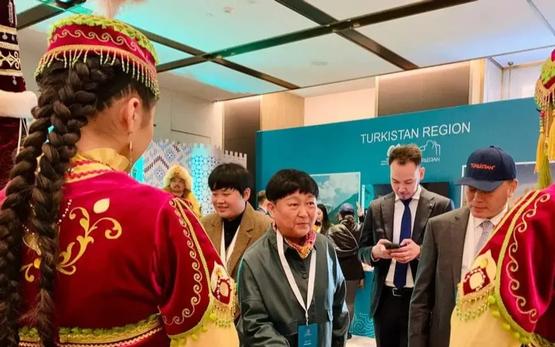 Казахстан откроет культурный центр в Пекине в 2025 году