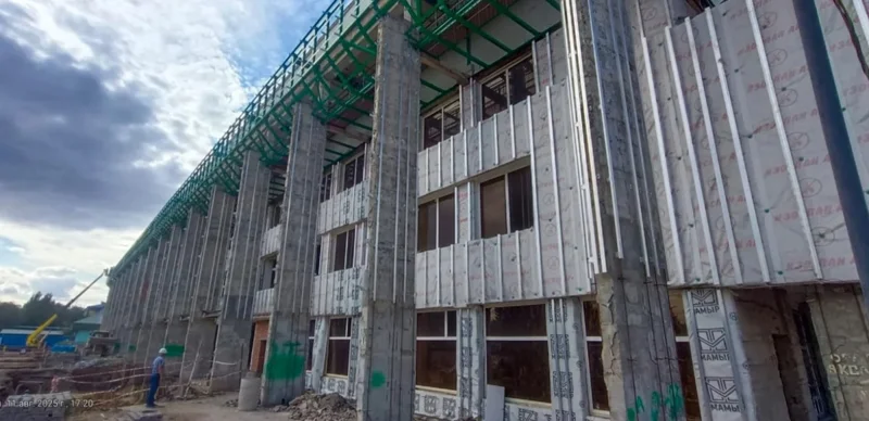 В Казахстане ускорят модернизацию 125 железнодорожных вокзалов
