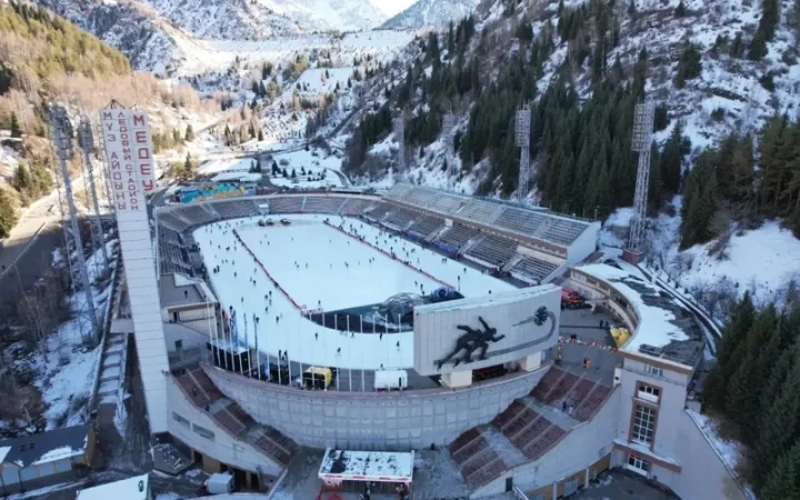 Масштабная реконструкция высокогорного катка «Медеу» идет по плану в Алматы