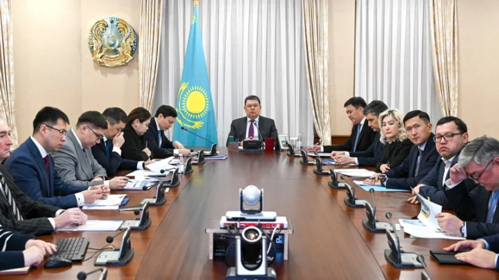 Казахстан: миллионы тенге на модернизацию ЖКХ, новые стандарты и поддержка граждан