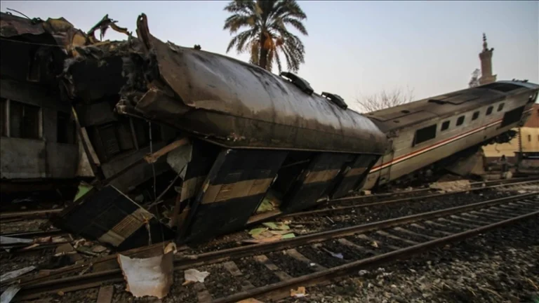 Испания: более 40 погибших в железнодорожной катастрофе, объявлен траур