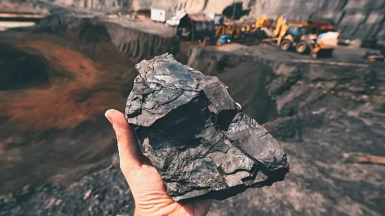 В Казахстане запустят масштабную программу развития угольной электрогенерации