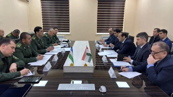 Таджикистан и Узбекистан упрощают таможенные процедуры на границе