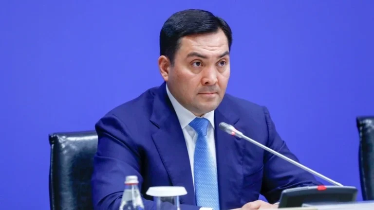 Казахстан и Россия договорились о переработке нефти на НПЗ «Конденсат» в ЗКО